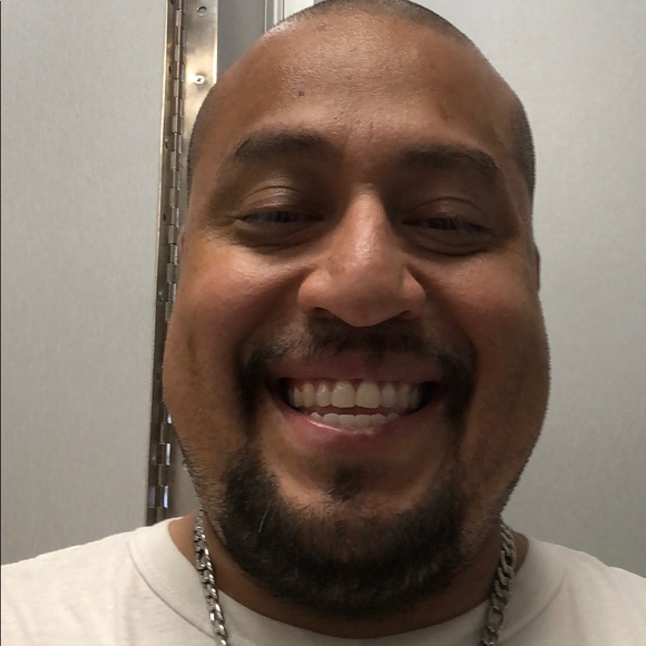 Meet your Posher, Manuel - Picture 1 of 1